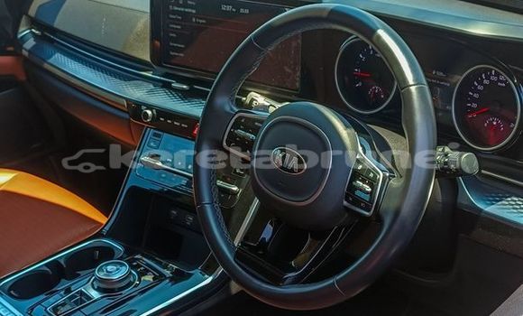 Buy Used Kia Carnival Black Car in Bandar Seri Begawan in Brunei-Muara Buy Used Kia Carnival Black Car in Bandar Seri Begawan in Brunei-Muara