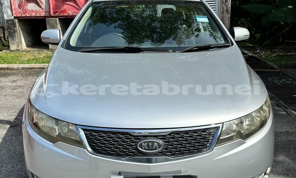 Buy Used Kia Cerato Silver Car in Bandar Seri Begawan in Brunei-Muara Buy Used Kia Cerato Silver Car in Bandar Seri Begawan in Brunei-Muara