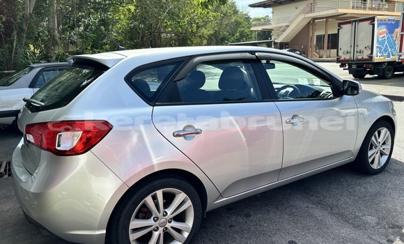 Buy Used Kia Cerato Silver Car in Bandar Seri Begawan in Brunei-Muara Buy Used Kia Cerato Silver Car in Bandar Seri Begawan in Brunei-Muara