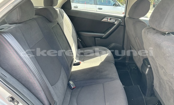Buy Used Kia Cerato Silver Car in Bandar Seri Begawan in Brunei-Muara Buy Used Kia Cerato Silver Car in Bandar Seri Begawan in Brunei-Muara