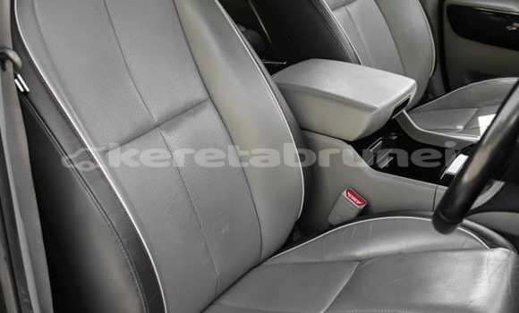 Buy Used Kia Carnival Black Car in Bandar Seri Begawan in Brunei-Muara Buy Used Kia Carnival Black Car in Bandar Seri Begawan in Brunei-Muara