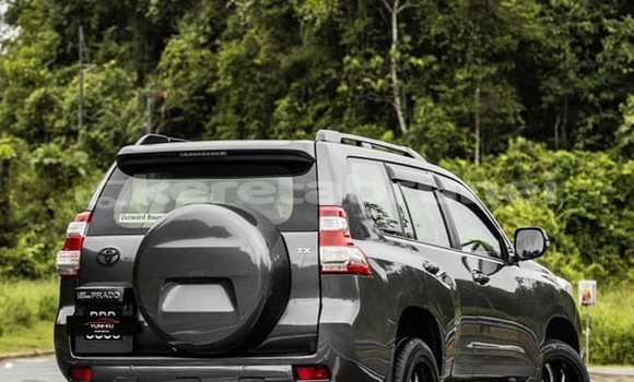Buy Used Toyota Land Cruiser Black Car in Bandar Seri Begawan in Brunei-Muara Buy Used Toyota Land Cruiser Black Car in Bandar Seri Begawan in Brunei-Muara