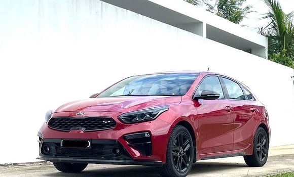 Buy Used Kia Cerato Red Car in Bandar Seri Begawan in Brunei-Muara Buy Used Kia Cerato Red Car in Bandar Seri Begawan in Brunei-Muara