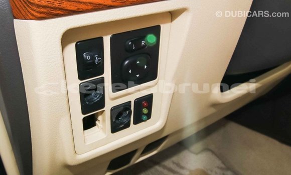 Buy Import Toyota Prado White Car in Import - Dubai in Belait Buy Import Toyota Prado White Car in Import - Dubai in Belait