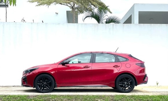 Buy Used Kia Cerato Red Car in Bandar Seri Begawan in Brunei-Muara Buy Used Kia Cerato Red Car in Bandar Seri Begawan in Brunei-Muara