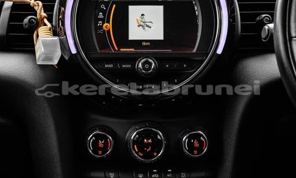 Buy Used Mini Cooper S clubman White Car in Bandar Seri Begawan in Brunei-Muara Buy Used Mini Cooper S clubman White Car in Bandar Seri Begawan in Brunei-Muara
