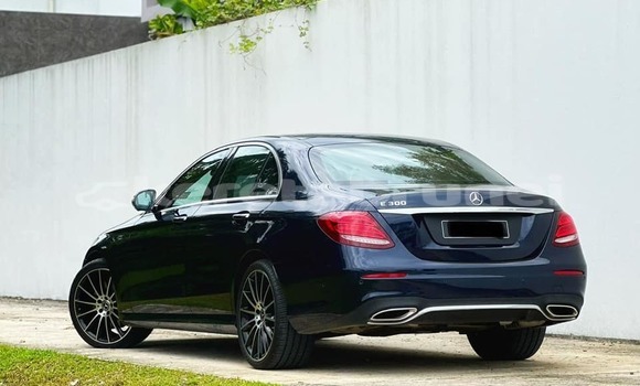 Buy Used Mercedes-Benz E–Class Black Car in Bandar Seri Begawan in Brunei-Muara Buy Used Mercedes-Benz E–Class Black Car in Bandar Seri Begawan in Brunei-Muara