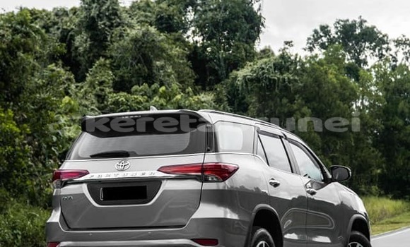 Buy Used Toyota Fortuner Other Car in Bandar Seri Begawan in Brunei-Muara Buy Used Toyota Fortuner Other Car in Bandar Seri Begawan in Brunei-Muara