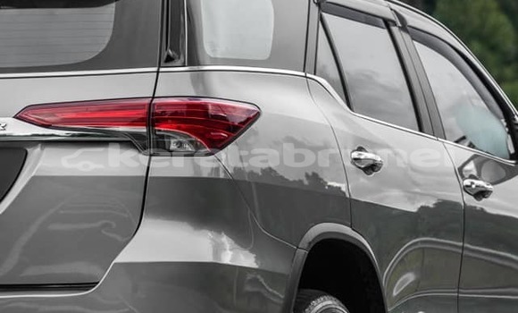 Buy Used Toyota Fortuner Other Car in Bandar Seri Begawan in Brunei-Muara Buy Used Toyota Fortuner Other Car in Bandar Seri Begawan in Brunei-Muara