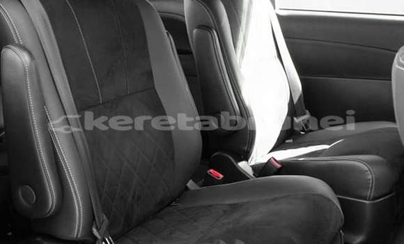 Buy Used Toyota Previa White Car in Bandar Seri Begawan in Brunei-Muara Buy Used Toyota Previa White Car in Bandar Seri Begawan in Brunei-Muara