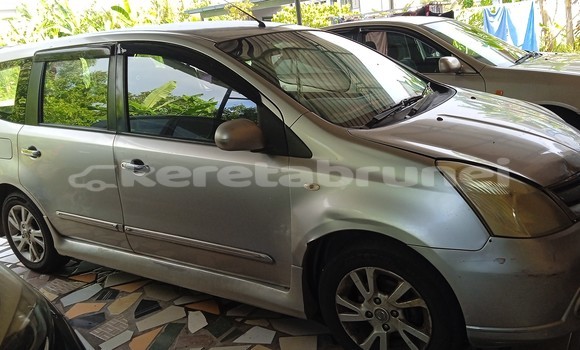 Buy Used Nissan Livina Silver Car in Bandar Seri Begawan in Brunei-Muara
