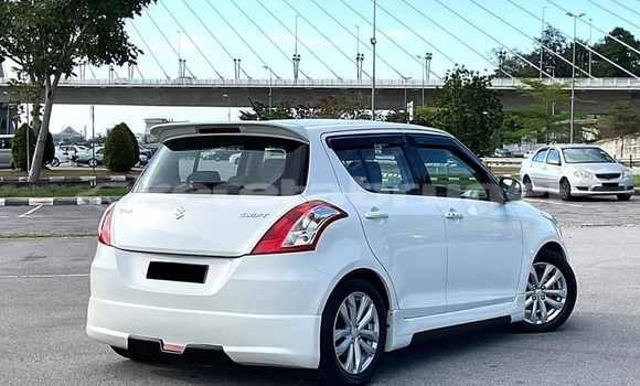 Buy Used Suzuki Swift White Car in Bandar Seri Begawan in Brunei-Muara Buy Used Suzuki Swift White Car in Bandar Seri Begawan in Brunei-Muara