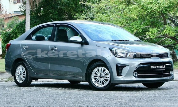 Buy Used Kia Cee'd Blue Car in Bandar Seri Begawan in Brunei-Muara Buy Used Kia Cee'd Blue Car in Bandar Seri Begawan in Brunei-Muara
