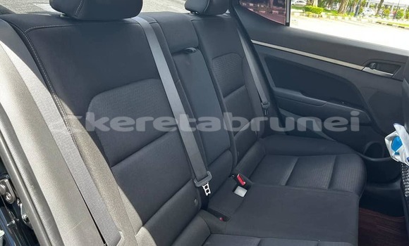 Buy Used Hyundai Elantra Other Car in Bandar Seri Begawan in Brunei-Muara Buy Used Hyundai Elantra Other Car in Bandar Seri Begawan in Brunei-Muara