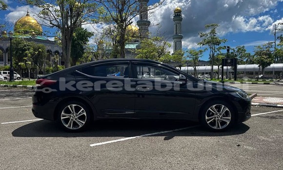 Buy Used Hyundai Elantra Other Car in Bandar Seri Begawan in Brunei-Muara Buy Used Hyundai Elantra Other Car in Bandar Seri Begawan in Brunei-Muara