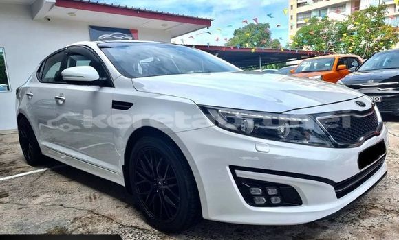 Buy Used Kia Optima White Car in Bandar Seri Begawan in Brunei-Muara Buy Used Kia Optima White Car in Bandar Seri Begawan in Brunei-Muara