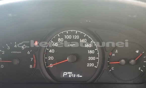 Buy Used Hyundai H1 Other Car in Bandar Seri Begawan in Brunei-Muara Buy Used Hyundai H1 Other Car in Bandar Seri Begawan in Brunei-Muara