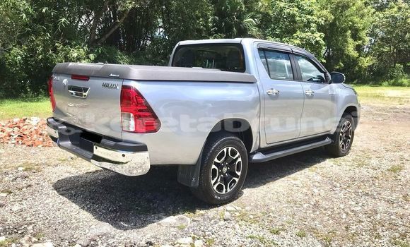 Buy Used Toyota Hilux White Car in Bandar Seri Begawan in Brunei-Muara Buy Used Toyota Hilux White Car in Bandar Seri Begawan in Brunei-Muara