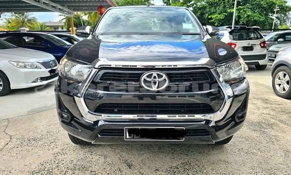 Buy Used Toyota Hilux Black Car in Bandar Seri Begawan in Brunei-Muara Buy Used Toyota Hilux Black Car in Bandar Seri Begawan in Brunei-Muara