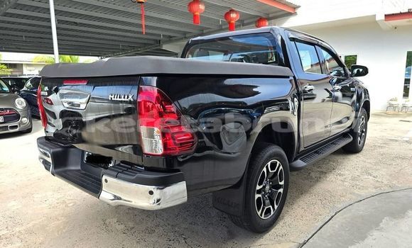 Buy Used Toyota Hilux Black Car in Bandar Seri Begawan in Brunei-Muara Buy Used Toyota Hilux Black Car in Bandar Seri Begawan in Brunei-Muara