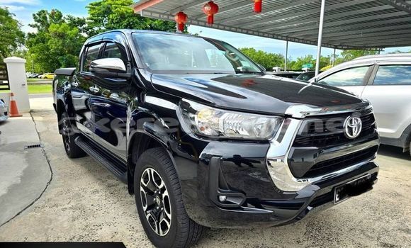 Buy Used Toyota Hilux Black Car in Bandar Seri Begawan in Brunei-Muara Buy Used Toyota Hilux Black Car in Bandar Seri Begawan in Brunei-Muara