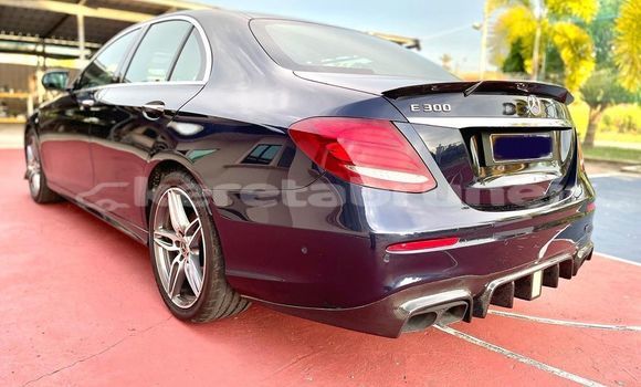Buy Used Mercedes-Benz E200 Black Car in Bandar Seri Begawan in Brunei-Muara Buy Used Mercedes-Benz E200 Black Car in Bandar Seri Begawan in Brunei-Muara