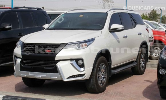 Buy Import Toyota Fortuner White Car in Import - Dubai in Belait Buy Import Toyota Fortuner White Car in Import - Dubai in Belait