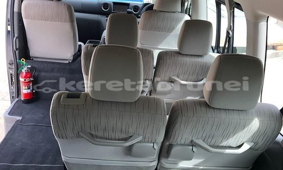Buy Used Nissan Urvan Black Car in Bandar Seri Begawan in Brunei-Muara Buy Used Nissan Urvan Black Car in Bandar Seri Begawan in Brunei-Muara