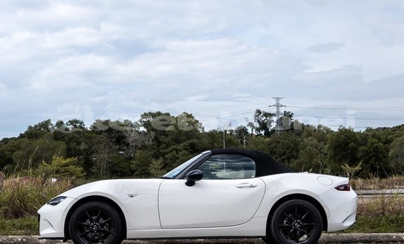 Buy Used Mazda MX-5 White Car in Bandar Seri Begawan in Brunei-Muara Buy Used Mazda MX-5 White Car in Bandar Seri Begawan in Brunei-Muara