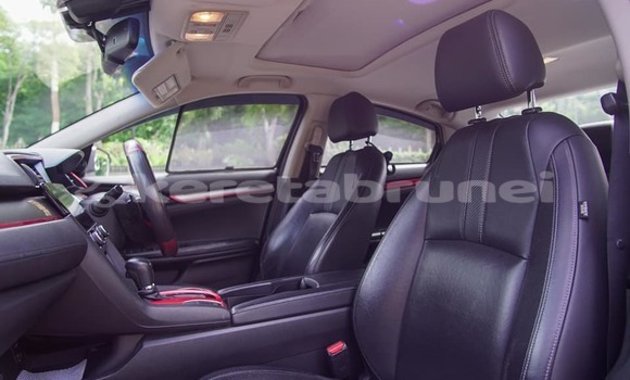 Buy Used Honda Civic White Car in Bandar Seri Begawan in Brunei-Muara Buy Used Honda Civic White Car in Bandar Seri Begawan in Brunei-Muara
