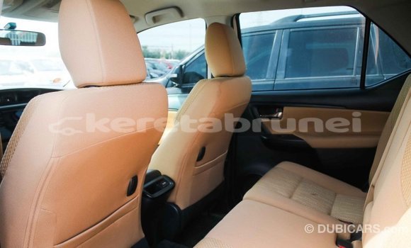 Buy Import Toyota Fortuner White Car in Import - Dubai in Belait Buy Import Toyota Fortuner White Car in Import - Dubai in Belait