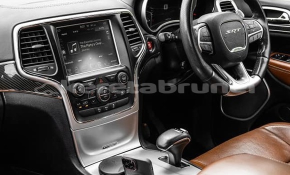 Buy Used Jeep Cherokee Red Car in Bandar Seri Begawan in Brunei-Muara Buy Used Jeep Cherokee Red Car in Bandar Seri Begawan in Brunei-Muara