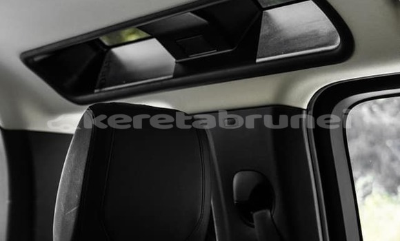 Buy Used Land Rover Discovery Other Car in Bandar Seri Begawan in Brunei-Muara Buy Used Land Rover Discovery Other Car in Bandar Seri Begawan in Brunei-Muara