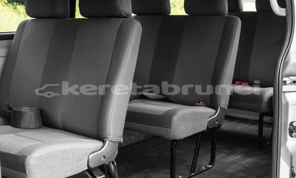 Buy Used Nissan Urvan Other Car in Bandar Seri Begawan in Brunei-Muara Buy Used Nissan Urvan Other Car in Bandar Seri Begawan in Brunei-Muara