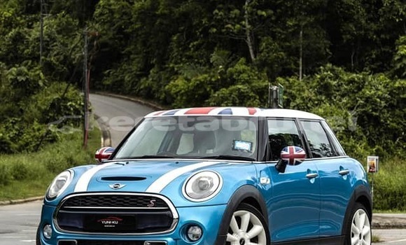 Buy Used Mini Cooper S clubman Blue Car in Bandar Seri Begawan in Brunei-Muara