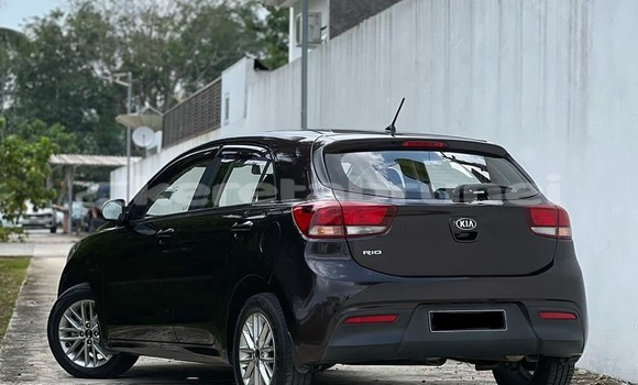 Buy Used Kia Rio Black Car in Bandar Seri Begawan in Brunei-Muara Buy Used Kia Rio Black Car in Bandar Seri Begawan in Brunei-Muara