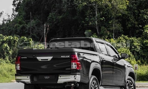 Buy Used Toyota Hilux Black Car in Bandar Seri Begawan in Brunei-Muara Buy Used Toyota Hilux Black Car in Bandar Seri Begawan in Brunei-Muara