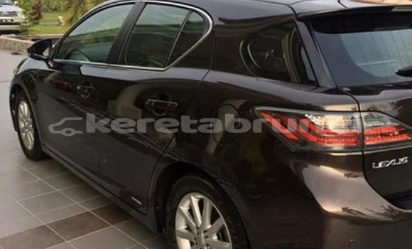 Buy Used Lexus CT Brown Car in Bandar Seri Begawan in Brunei-Muara Buy Used Lexus CT Brown Car in Bandar Seri Begawan in Brunei-Muara