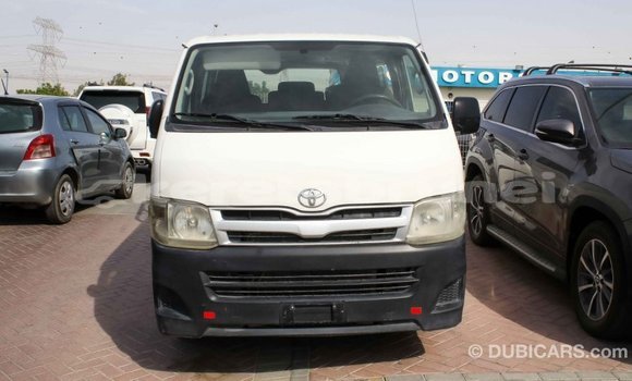 Buy Import Toyota Hiace White Car in Import - Dubai in Belait Buy Import Toyota Hiace White Car in Import - Dubai in Belait