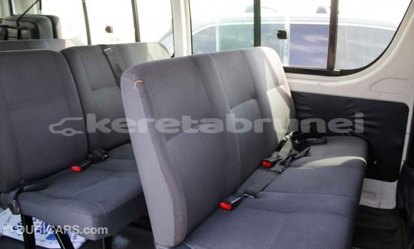 Buy Import Toyota Hiace White Car in Import - Dubai in Belait Buy Import Toyota Hiace White Car in Import - Dubai in Belait