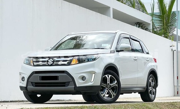 Buy Used Suzuki Vitara White Car in Bandar Seri Begawan in Brunei-Muara Buy Used Suzuki Vitara White Car in Bandar Seri Begawan in Brunei-Muara