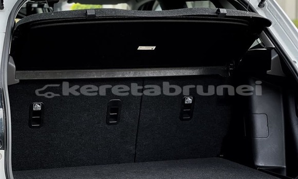 Buy Used Suzuki Vitara White Car in Bandar Seri Begawan in Brunei-Muara Buy Used Suzuki Vitara White Car in Bandar Seri Begawan in Brunei-Muara