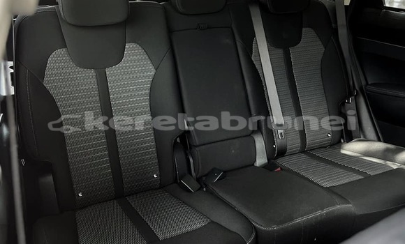 Buy Used Kia Sorento Black Car in Bandar Seri Begawan in Brunei-Muara Buy Used Kia Sorento Black Car in Bandar Seri Begawan in Brunei-Muara