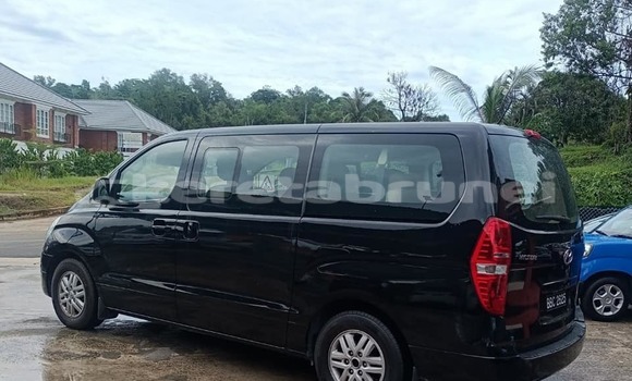 Buy Used Hyundai H1 Other Car in Bandar Seri Begawan in Brunei-Muara Buy Used Hyundai H1 Other Car in Bandar Seri Begawan in Brunei-Muara