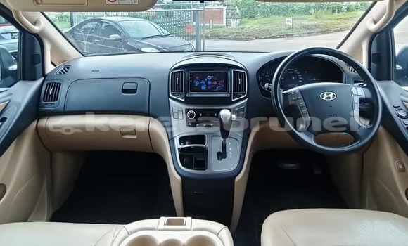 Buy Used Hyundai H1 Other Car in Bandar Seri Begawan in Brunei-Muara Buy Used Hyundai H1 Other Car in Bandar Seri Begawan in Brunei-Muara