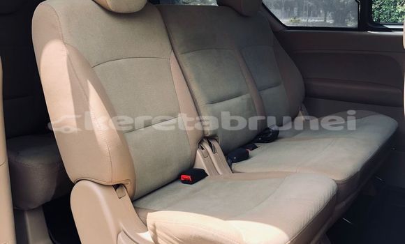 Buy Used Hyundai H1 White Car in Bandar Seri Begawan in Brunei-Muara Buy Used Hyundai H1 White Car in Bandar Seri Begawan in Brunei-Muara