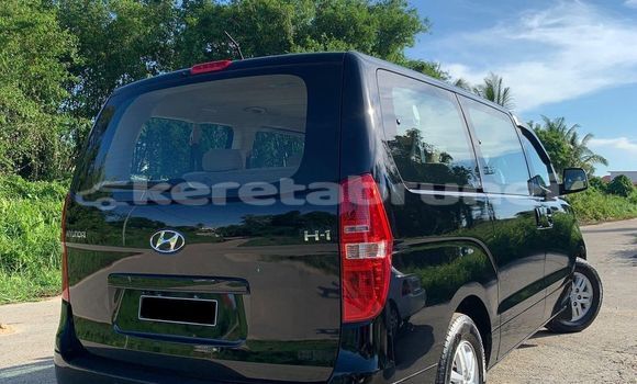 Buy Used Hyundai H1 Black Car in Bandar Seri Begawan in Brunei-Muara Buy Used Hyundai H1 Black Car in Bandar Seri Begawan in Brunei-Muara