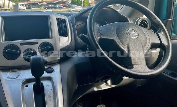 Buy Used Nissan Avenir Blue Car in Bandar Seri Begawan in Brunei-Muara Buy Used Nissan Avenir Blue Car in Bandar Seri Begawan in Brunei-Muara