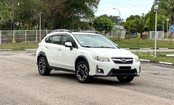 Buy Used Subaru XV White Car in Bandar Seri Begawan in Brunei-Muara