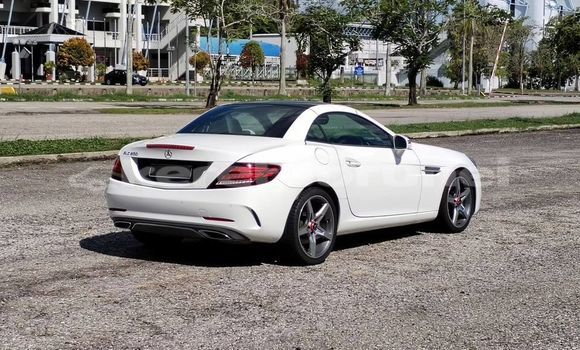 Buy Used Mercedes-Benz SLC-klasse White Car in Bandar Seri Begawan in Brunei-Muara Buy Used Mercedes-Benz SLC-klasse White Car in Bandar Seri Begawan in Brunei-Muara